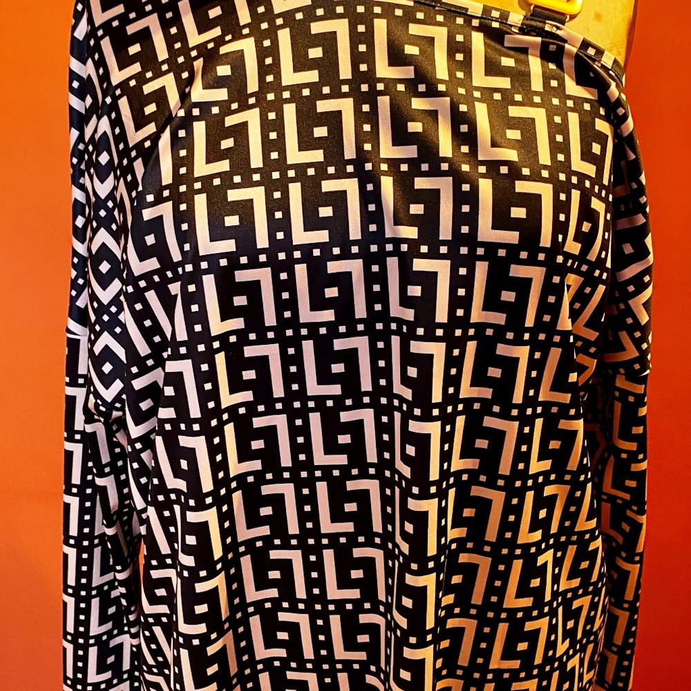 Chicme Asymmetrical top size L